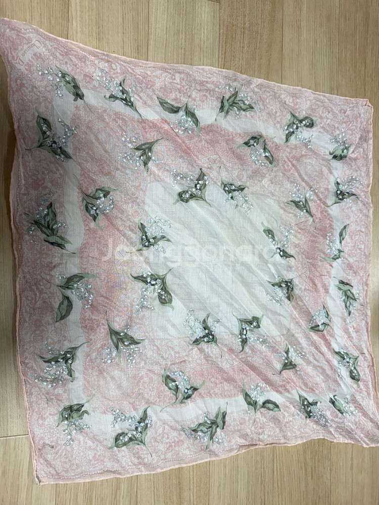 셀린느 디올 손수건--3