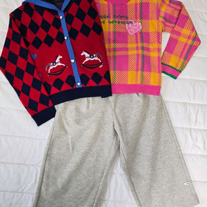 여아 베네통 니트 2 + 블루독 팬츠 130 사이즈