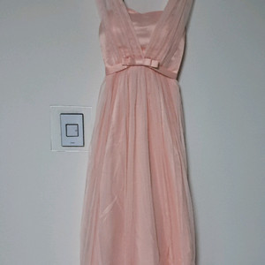 파티룩 핑크 튤 리본 장식 롱 드레스(대여비용으로 구매하세요) 이미지