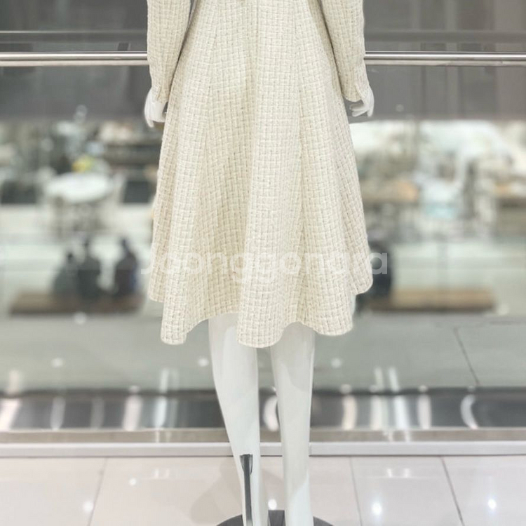 JJ지고트 스퀘어넥 A라인 플레어 트위드 원피스--2