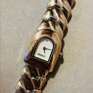 DKNY 여성용 쿼츠 시계 #4