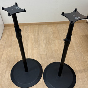 제네렉 전용 스피커 스탠드 8000-409b