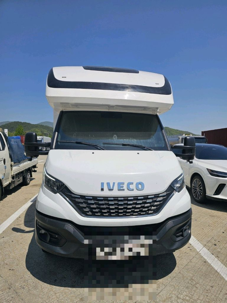 영남캠핑카 트레블라인 790 중고 캠핑카 모터홈 이미지