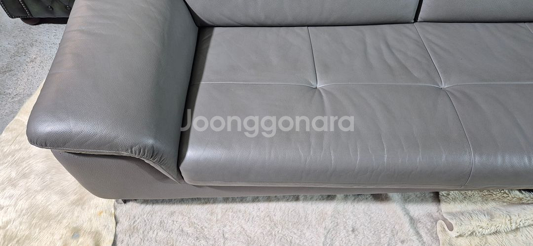 자코모 쿠시 슈렁큰 천연 통가죽 4인 소파--4