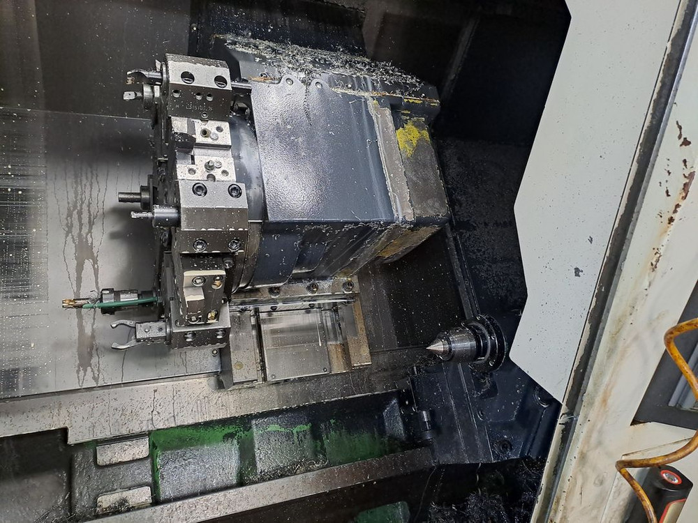 두산 PUMA 240 CNC 선반 이미지