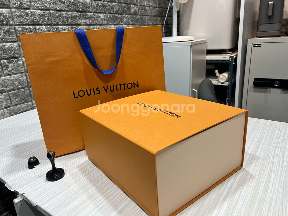 새상품 루이비통 M46990 알마 bb 모노그램핸드백--1