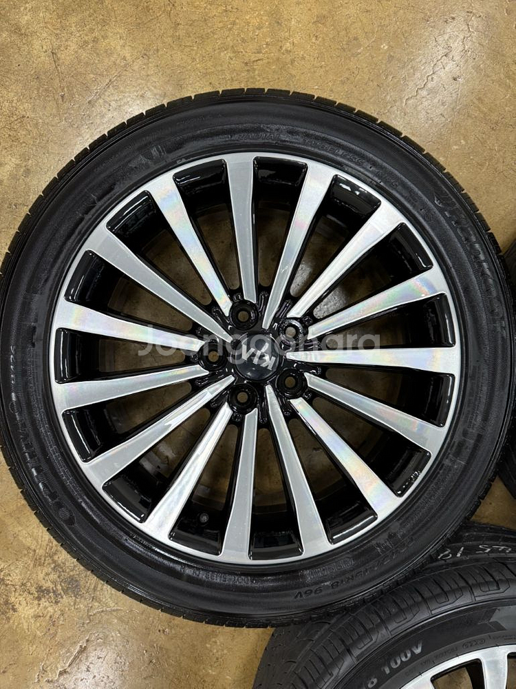 K7 블랙럭셔리 18인치 순정휠타이어 팝니다--4