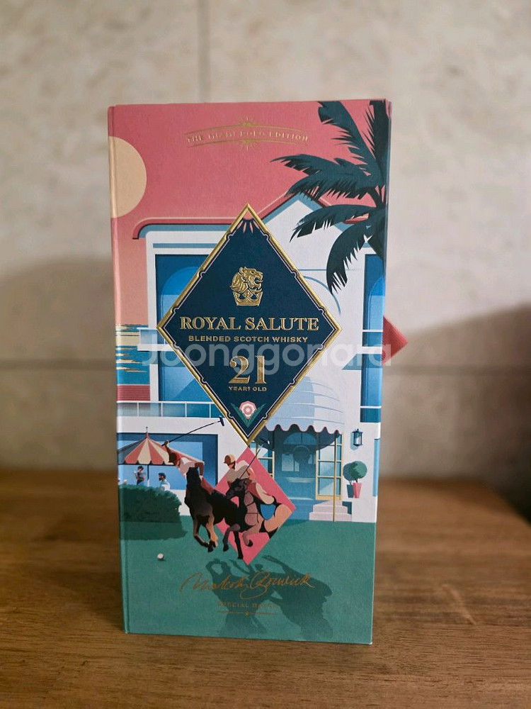 로얄샬루트 21년 폴로 마이애미 에디션 공병팝니다--0