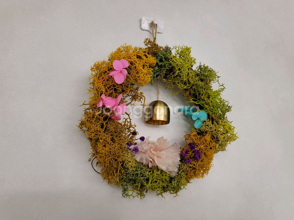 [새상품]프리저브드플라워 리스15cm(스칸디아모스,현관--1