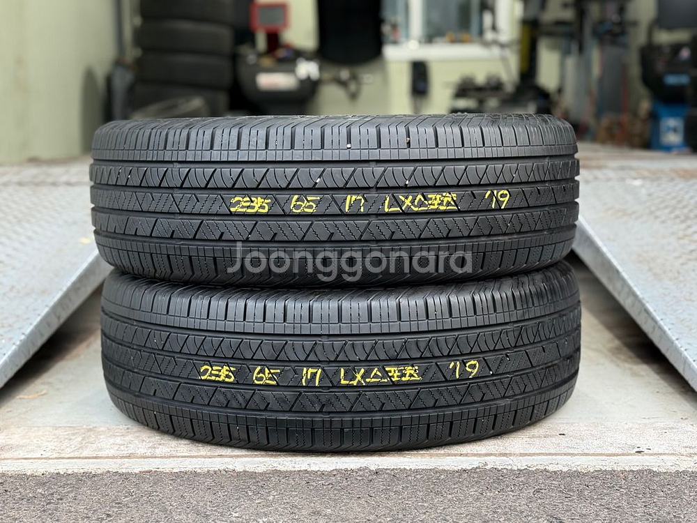 235 65 17 컨티넨탈타이어 lx스포츠 중고타이어 _ 2356517 컨티넨탈 오남 진건 진접 남양주 하남 구리--0