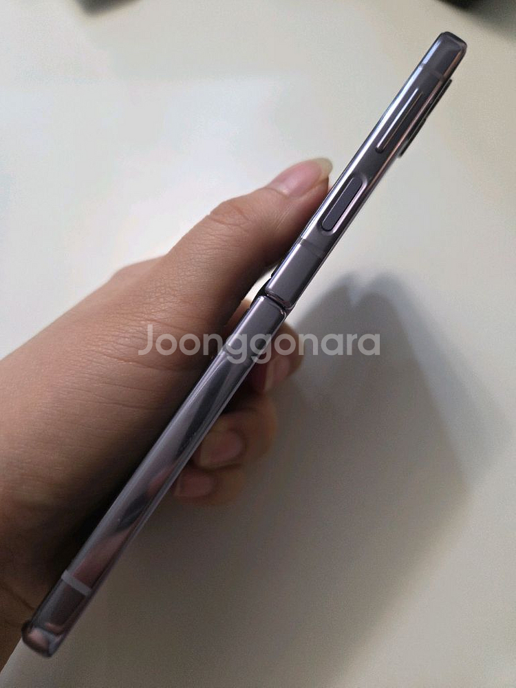 갤럭시 Z플립4 SS급 256g 서울z플립4 부산z플립4 강원z플립4 대전z플립4 창원z플립4 거제z플립4 중고폰--3