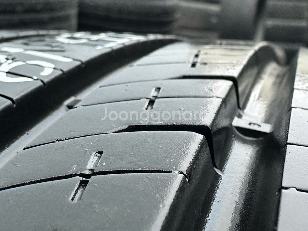 235 55 18피렐리중고타이어2개2355518--2