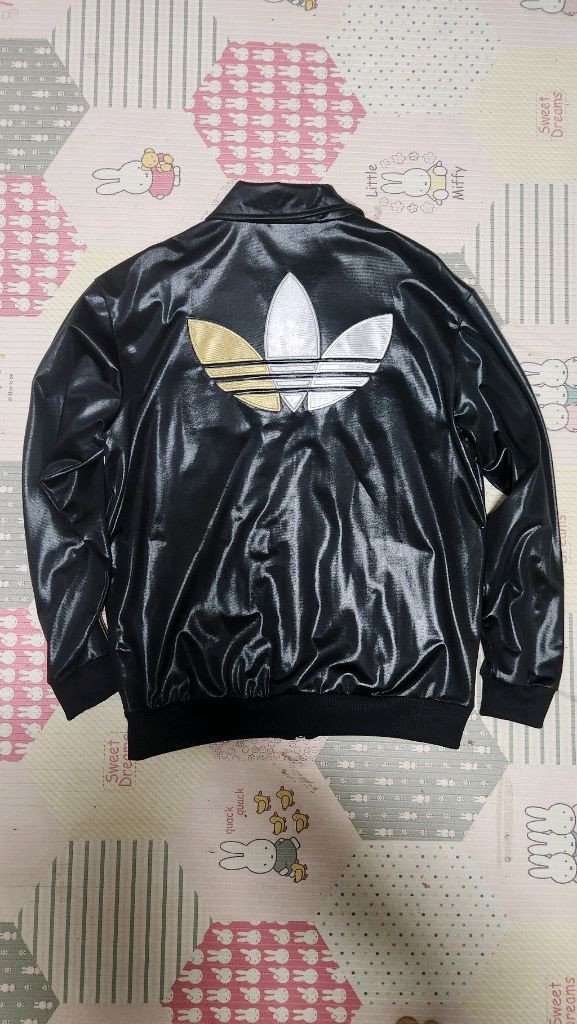 아디다스 cile62 트랙탑 이미지