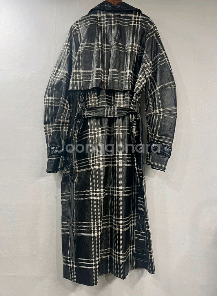 체크 트렌치코트--1