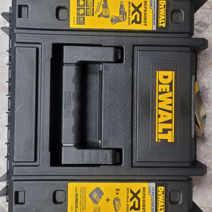 디월트 충전매거진 DCF630D2T
