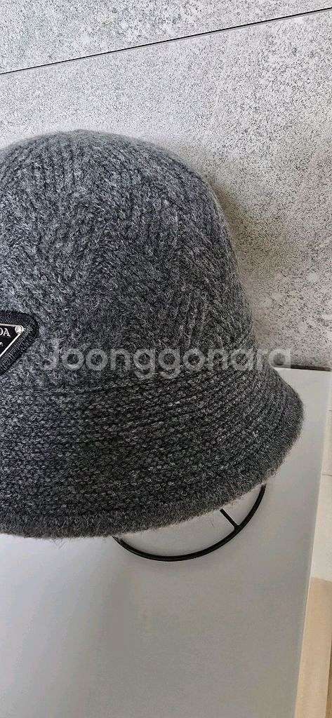 프라다 니트 모자--1