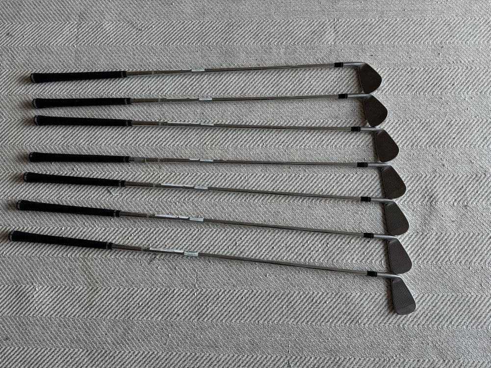 테일러메이드 P790 아이언세트 이미지