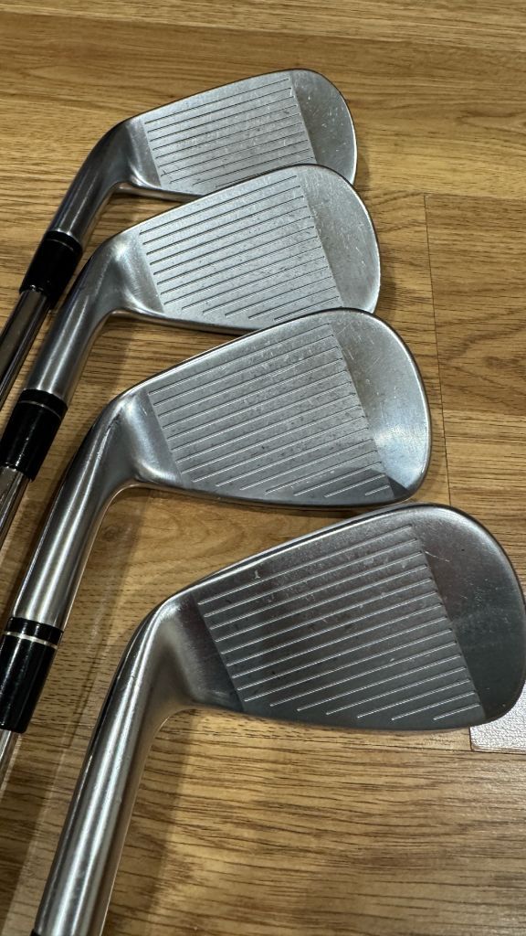 테일러메이드 P790 아이언세트 이미지