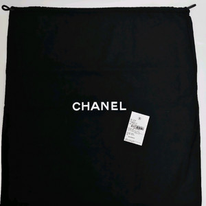 샤넬 가방 더스트백 (스트링, 대형) + 택