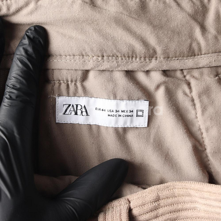 [L]자라 베이지 코듀로이 와이드 슬랙스 밑단 버튼 바지 팬츠--5