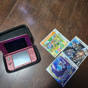 닌텐도 뉴 3DS XL + 게임 3개 이미지