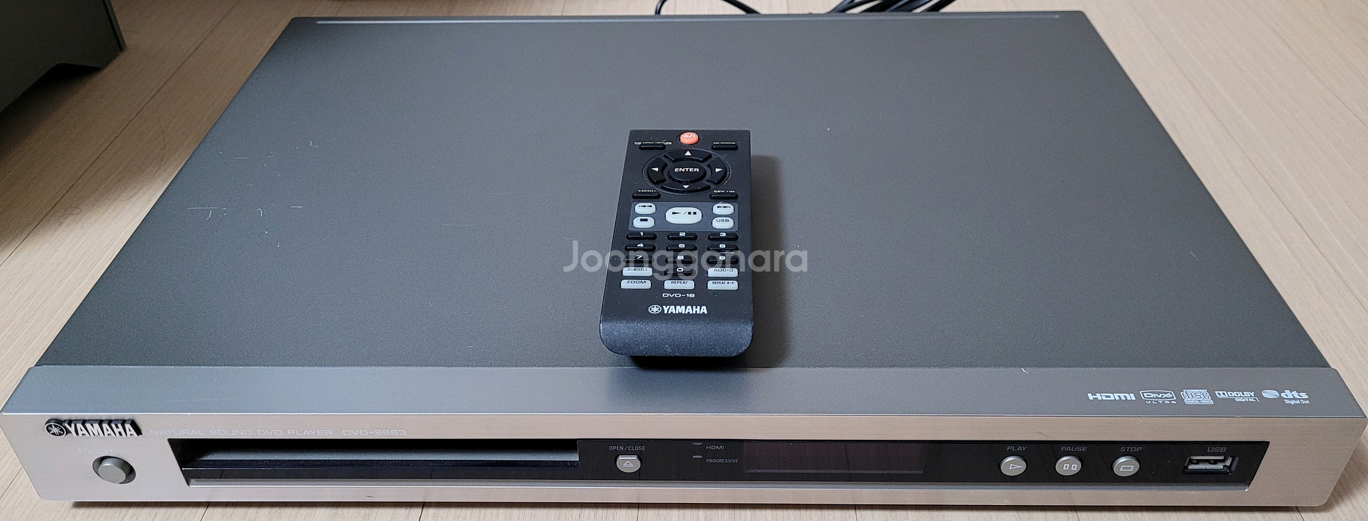 야마하 슬림 DVD 플레이어 (리모컨 포함)--0