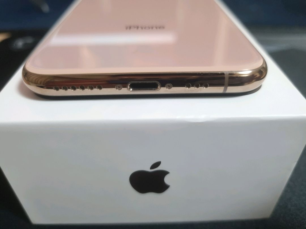 아이폰 XS 로즈골드 256GB--1
