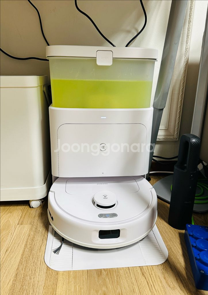 <<에코백스 N30 프로 옴니, 올인원 로봇청소기 판매! 상태 좋음! 배달!>>--0