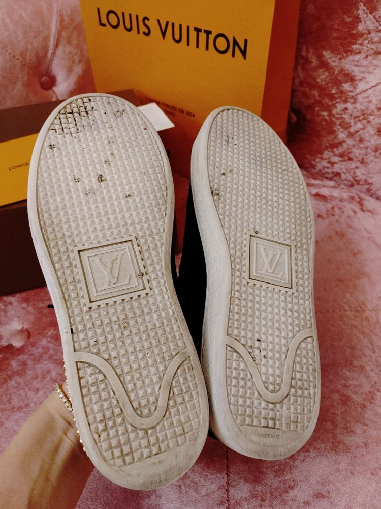 정품- 루이비통 스니커즈-영수증 포함--9