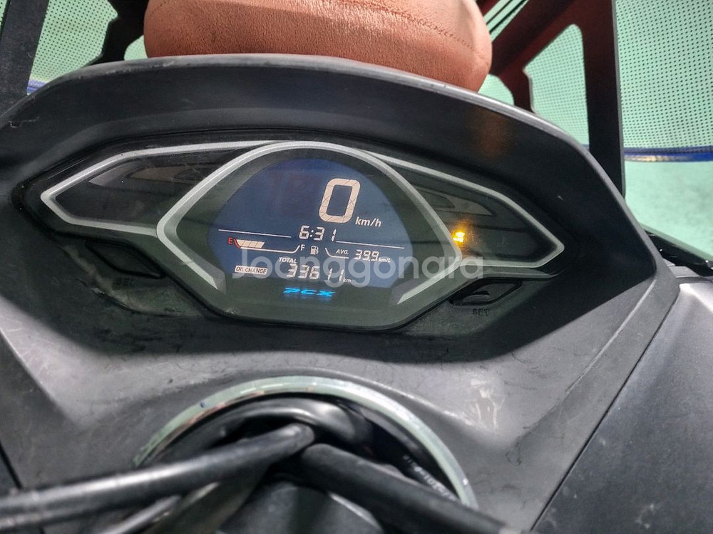 pcx 125 19년형 3만키로대 배달셋팅 잘 되어있는 오토바이 판매합니더--4