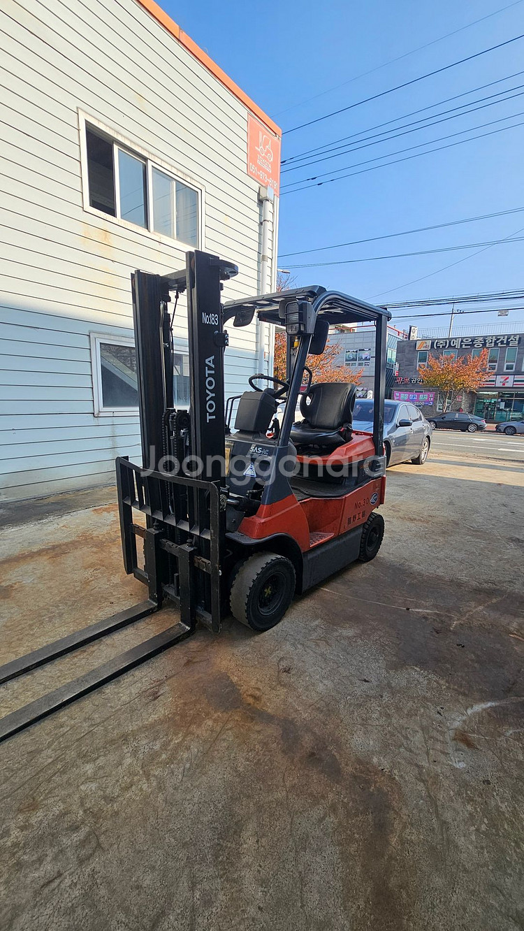 저렴한 가성비좋은 최신 토요타 7FB 1.5톤 좌식전동지게차 3M 780만--3