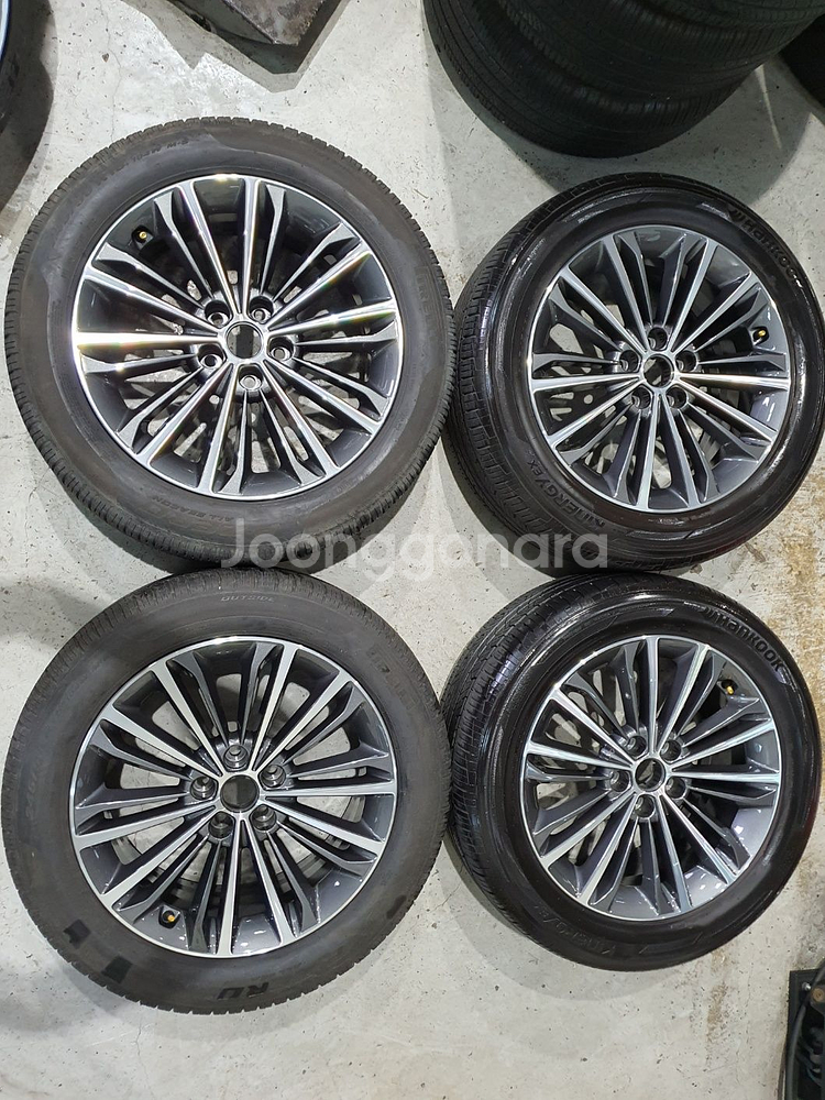 제네시스EQ900 18인치 순정 휠타이어 판매합니다--0