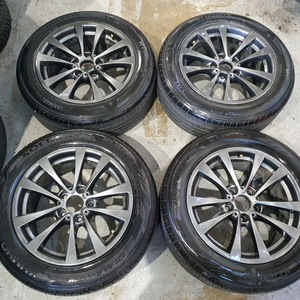 BMW F35 3GT 17인치 순정 휠타이어 판매합니다