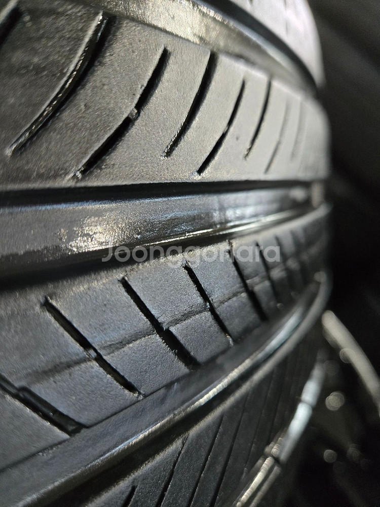 싼타페TM 20인치 순정 블랙 휠타이어 판매합니다--5