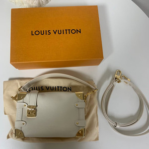 루이비통 사이드트렁크 PM(새상품)