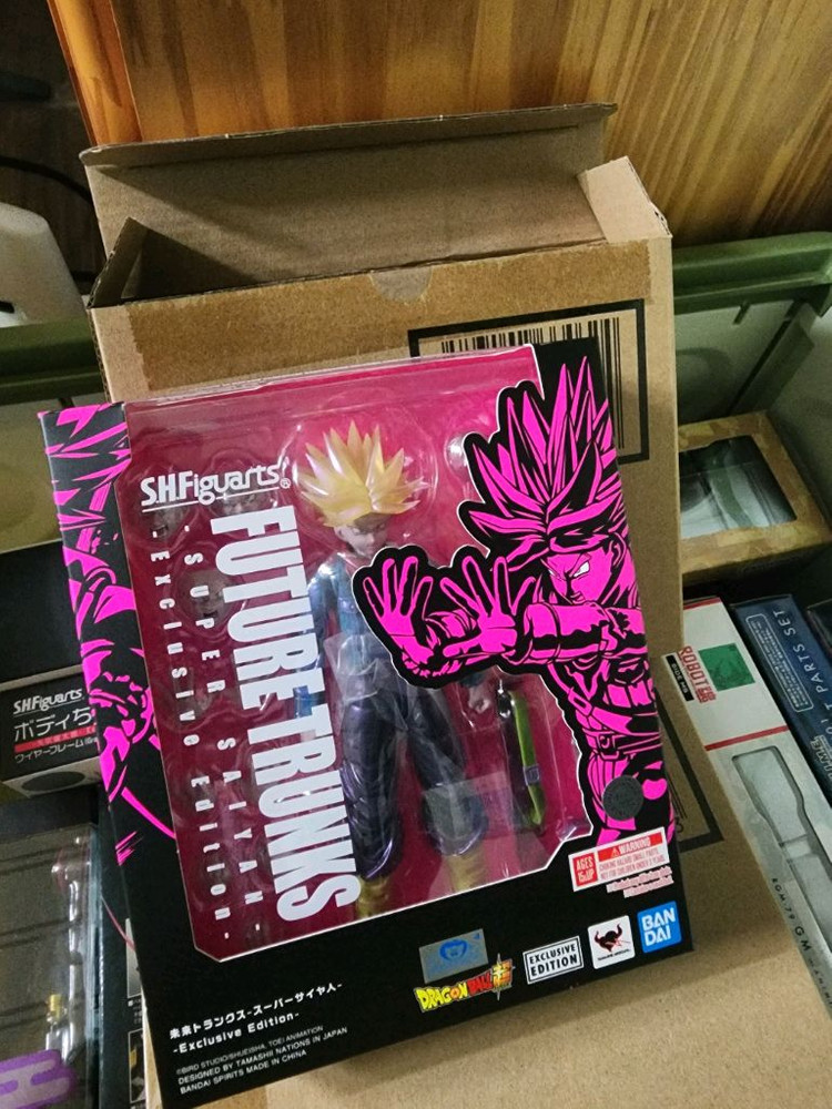 SHF 미래트랭크스 슈퍼사이어인 팝니다. 1/12 액션피규어--0