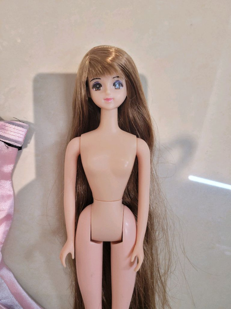 제니 롱헤어 인형--1