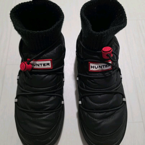 헌터 인 아웃 푸퍼 레이스 업 부츠 블랙 (230사이즈)