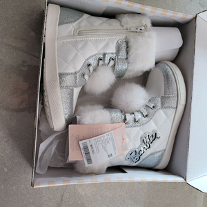 (미착용새상품)바비키즈 폼폼이부츠180 이미지