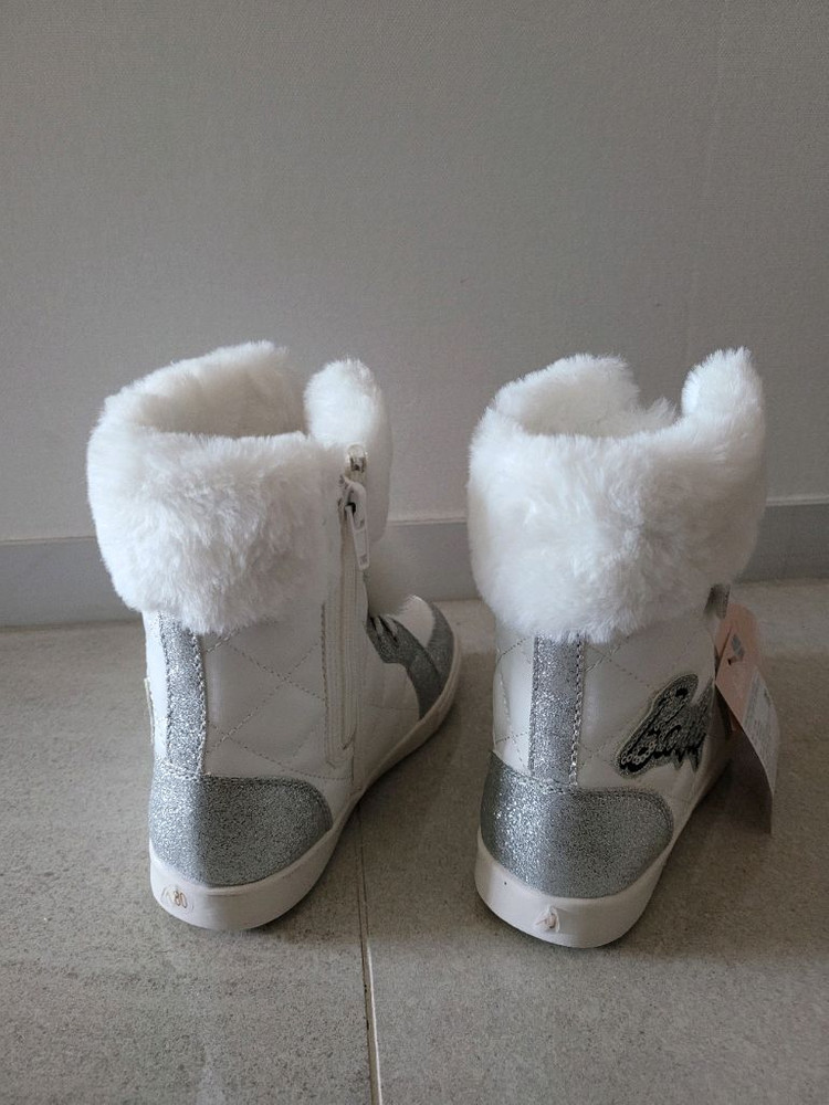 (미착용새상품)바비키즈 폼폼이부츠180 이미지