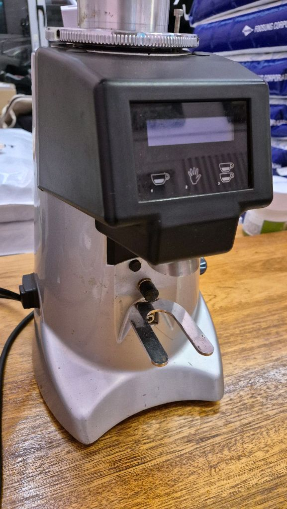 산레모 커피 자동 그라인더 이미지