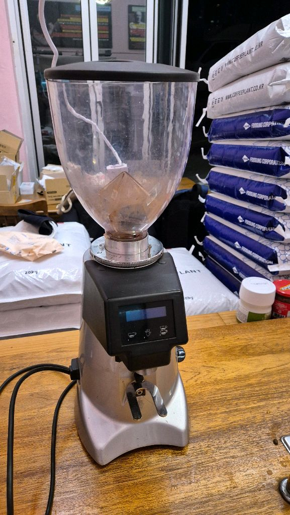 산레모 커피 자동 그라인더 이미지