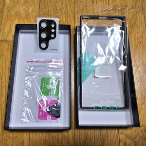 (새제품)갤럭시S24울트라 알루미늄메탈케이스(블랙)