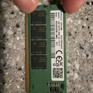 삼성 DDR5 16GB PC5-56000 램