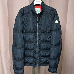 정품 몽클레르 다운 자켓/남100