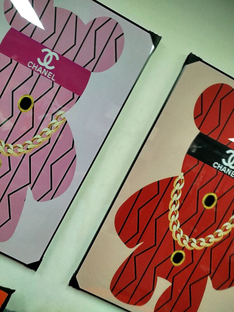 샤넬 베어브릭 감성 대형 그림액자 그림 액자 팝아트 인테리어소품 명품그림 명품액자 꽃 곰인형 콜라보 인테리어--2