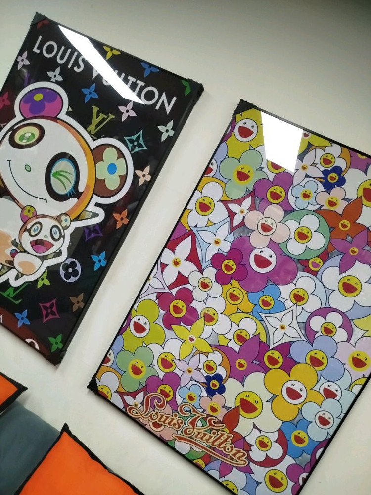 루이비통 캐릭터 감성 대형 그림액자 그림 액자 팝아트 인테리어소품 명품그림 명품액자 꽃 곰인형 콜라보 인테리어--7