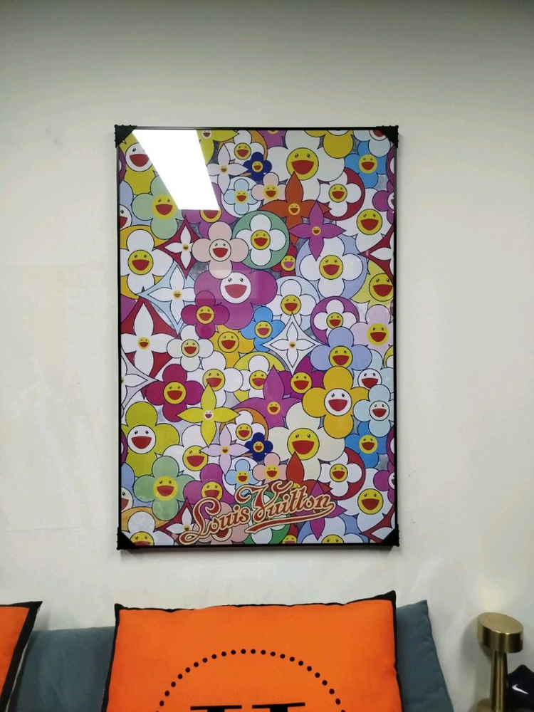루이비통 카이카이키키 대형 그림액자 그림 액자 팝아트 인테리어소품 명품그림 명품액자 꽃 곰인형 콜라보 인테리어--7