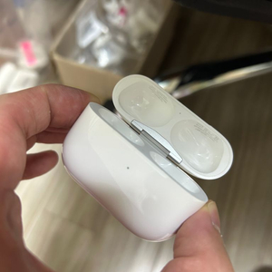 에어팟프로2 8핀 S급 본체