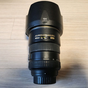 니콘 17-55mm f2.8 g 축복렌즈 판매합니다.